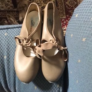 Children’s Tap Shoes